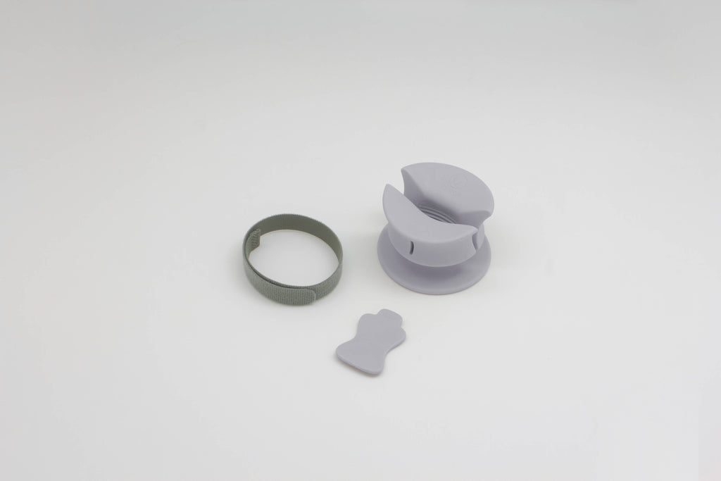 Lunoji - CHEWDEN Grip: Dog Chew Holder | Enrichment Tool | Dog Safety