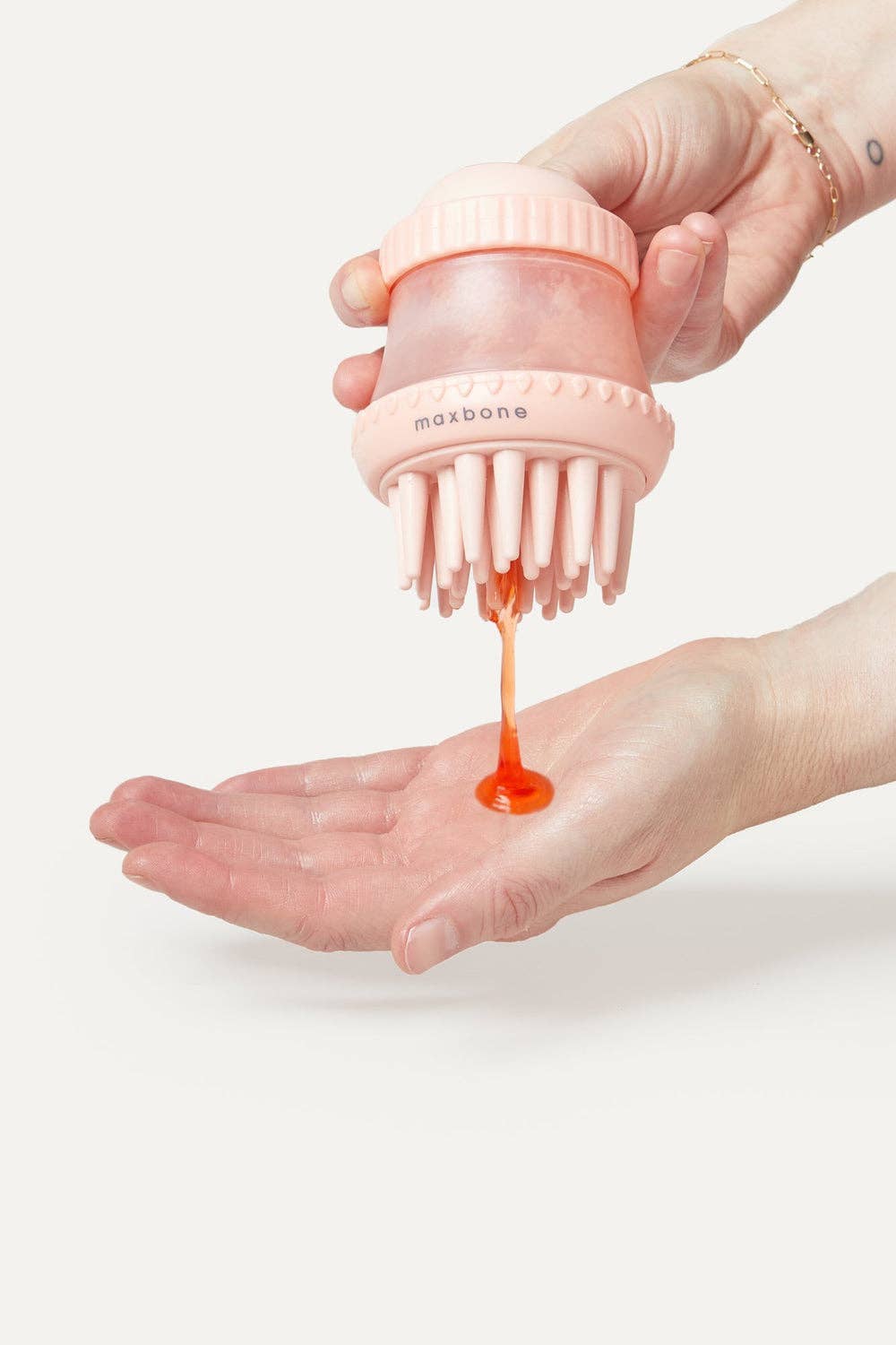 maxbone - Deep Cleanse Shampoo Dispensing Brush for Dogs