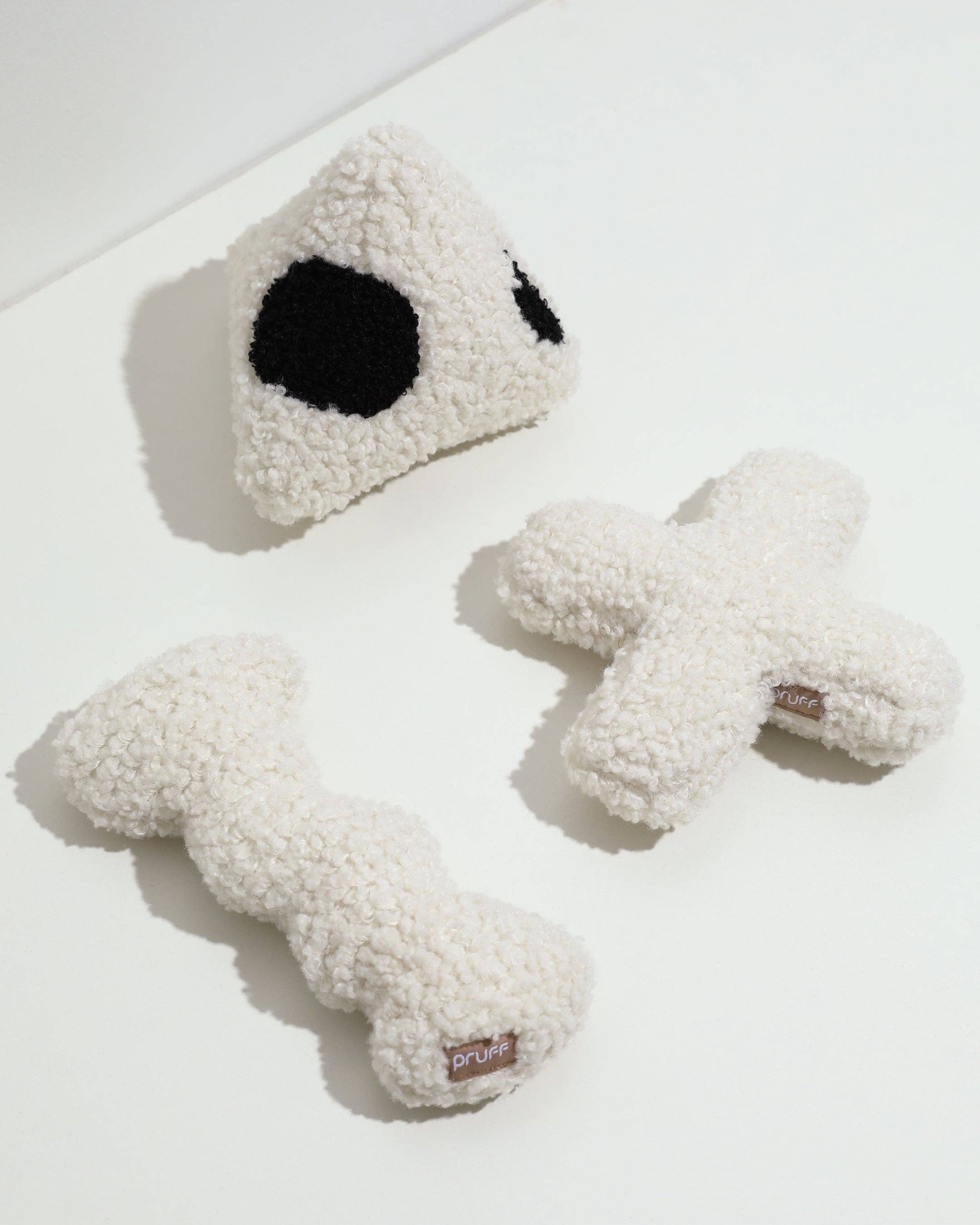 Pruff - Hugs Boucle Toy