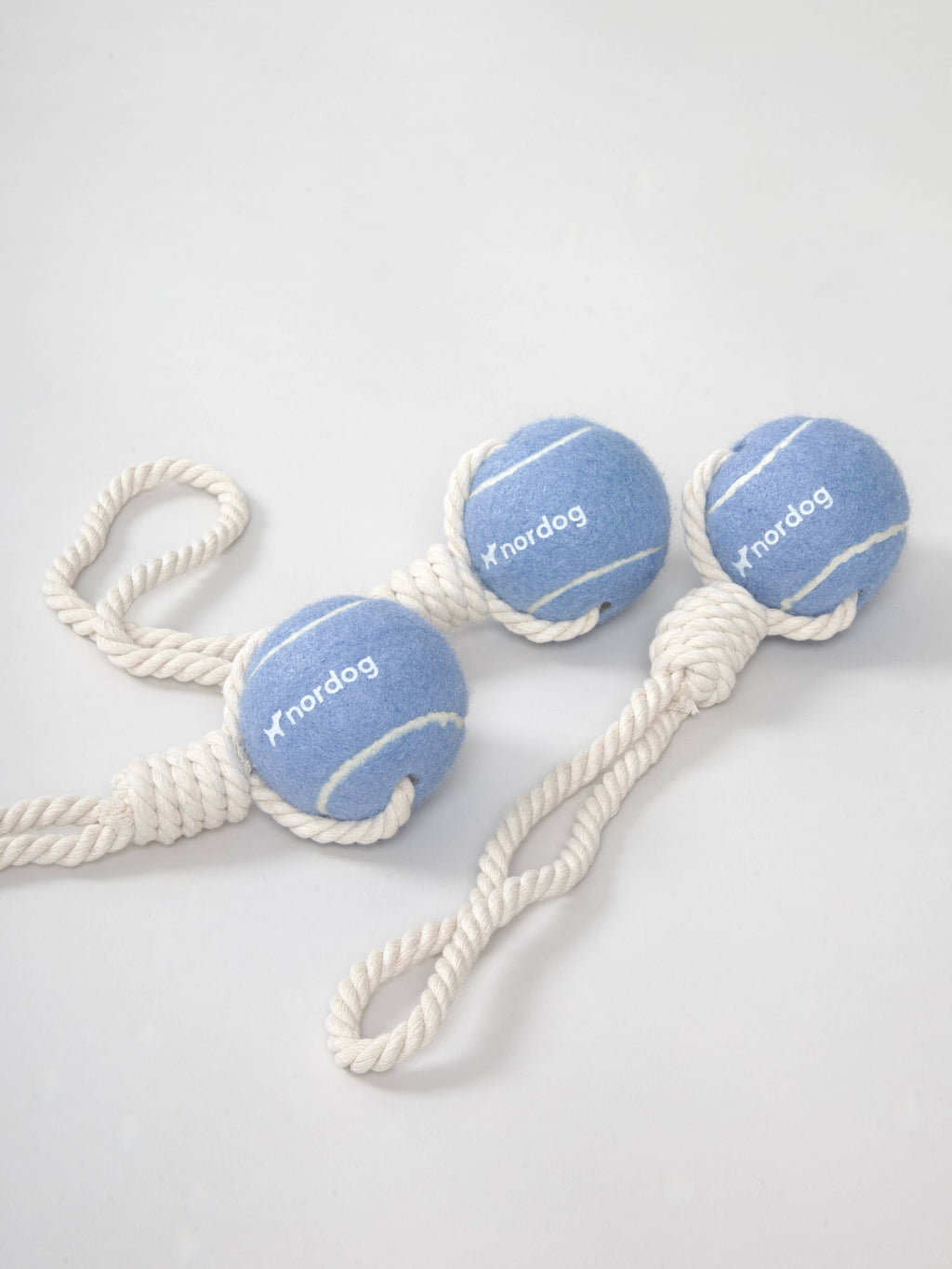 Nordog - Tennis Ball with Rope Blue